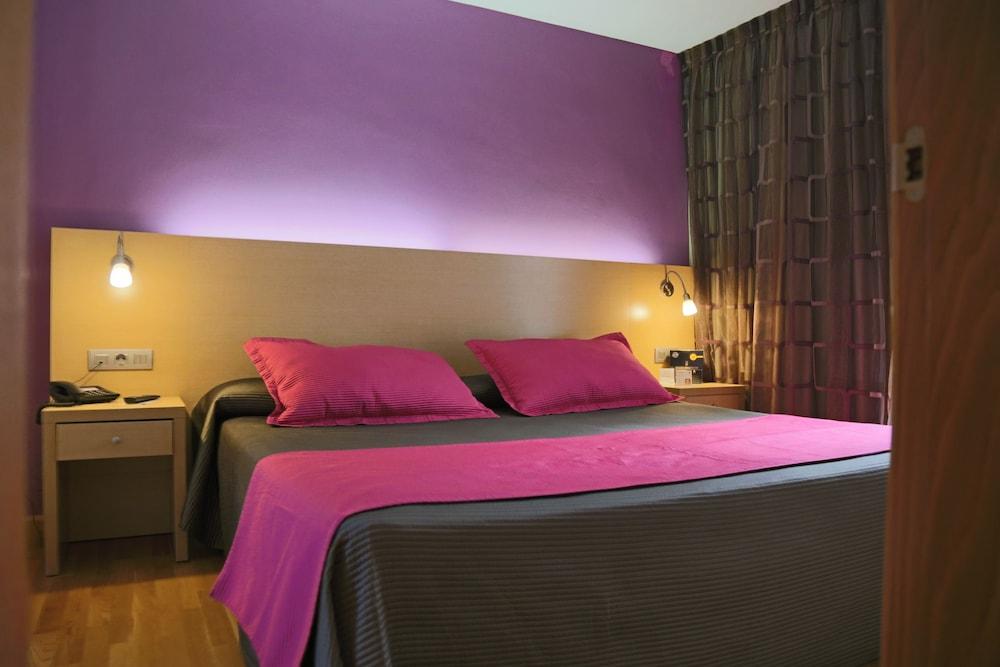 R2 Romantic Fantasia Dreams & Suites Hotel (Adults Only) 타라할레호 외부 사진