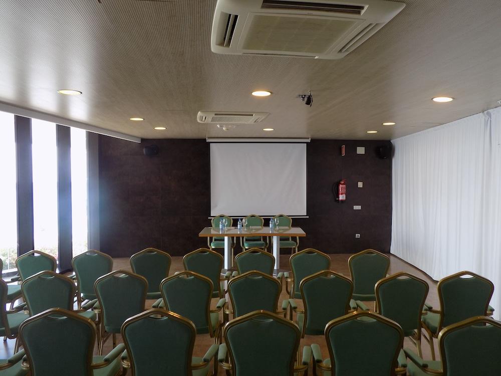 R2 Romantic Fantasia Dreams & Suites Hotel (Adults Only) 타라할레호 외부 사진